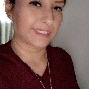 Meet your Posher, Vanessa